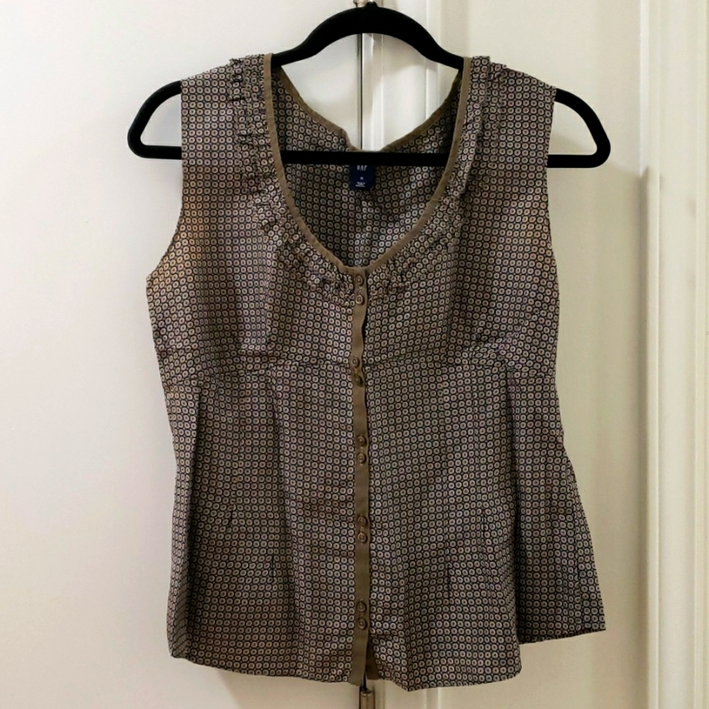 GAP 100% Silk Blouse Button Down Top SZ M